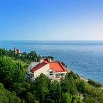 Ponizovka resort (посёлок городского типа Понизовка, Приморская улица, 10), hotel