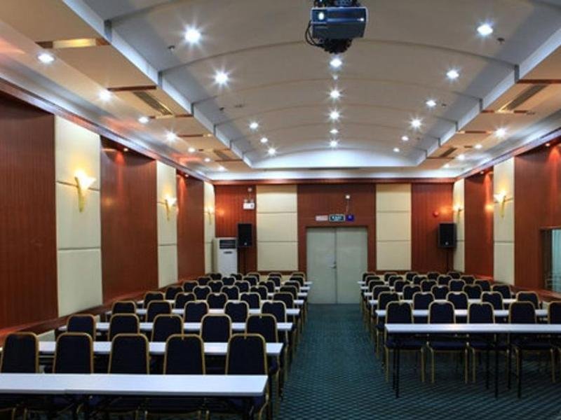 Фото Hedong Citycenter Hotel