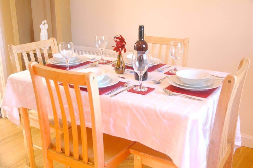 Фото Hampton by Hilton Belfast City Centre