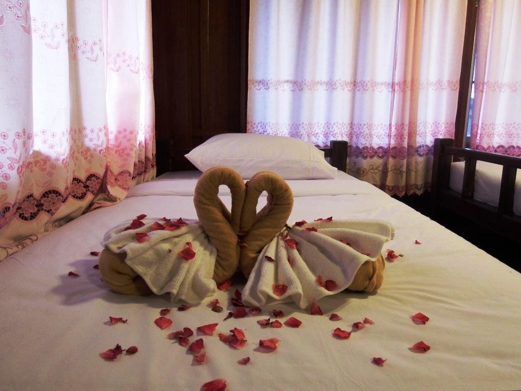 Фото Pon-Pon & Nuan-La-Or