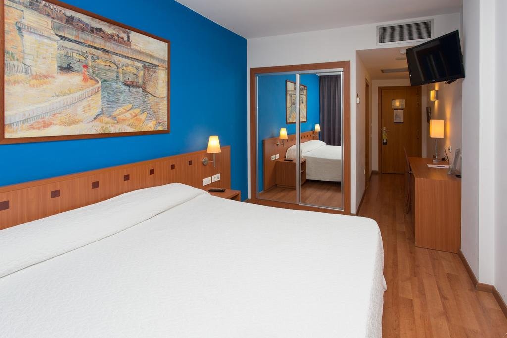Фото Hotel Acta Azul