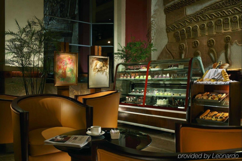 Фото Millennium Hotel Sirih Jakarta