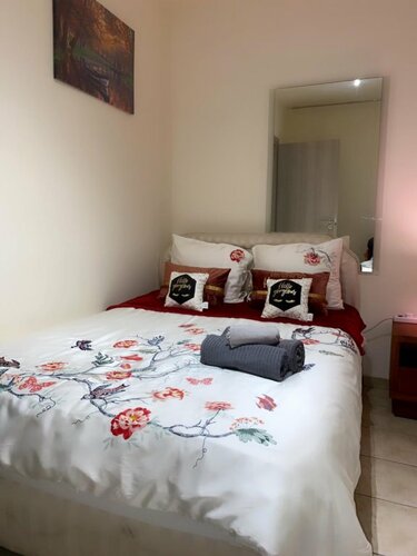 Гостиница Larnaca Beach Apartment в Ларнаке