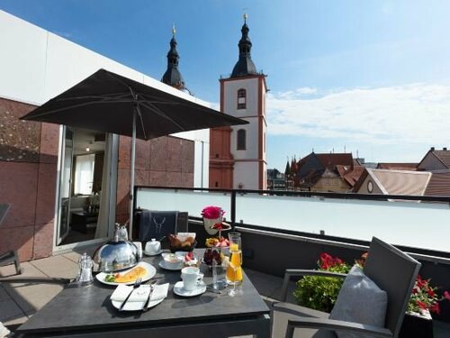 Внешний вид отеля Hotel Platzhirsch в Фульде, фото 5