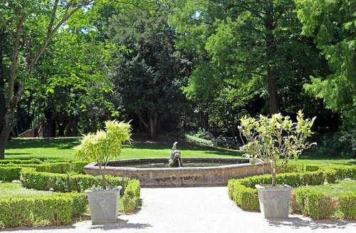 Гостиница Château Des Barrenques