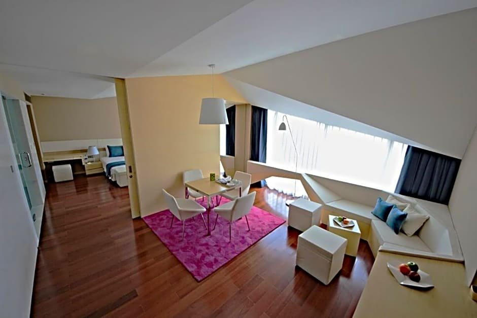 Фото Vivanta New Delhi, Dwarka