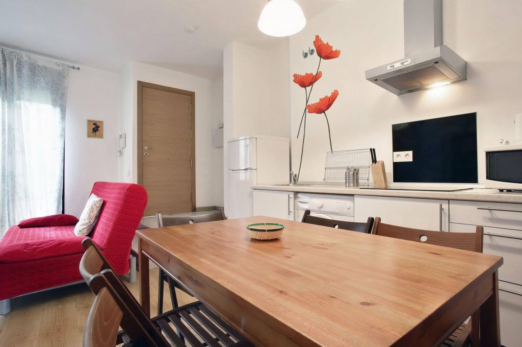 Фото Apartamentos Doña Elvira