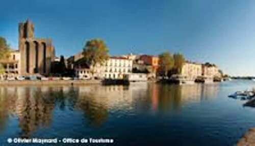 Апартаменты House With 4 Bedrooms in Agde, With Enclosed Garden and Wifi - 3 km FR в Агде