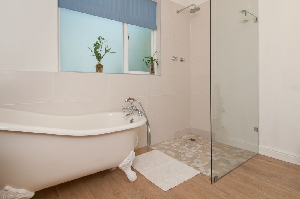 Фото Cliff Cottage