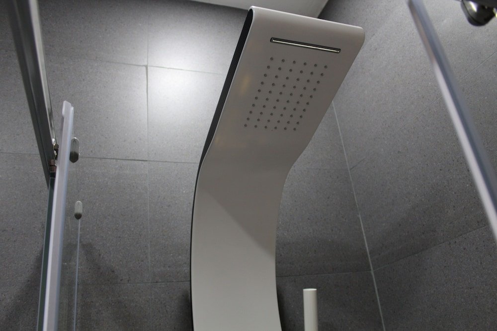 Фото Empire Suites