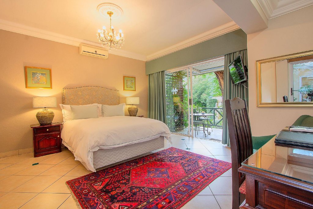 Фото The Exclusive Guest House