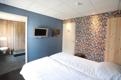 Фото Hotel West Inn