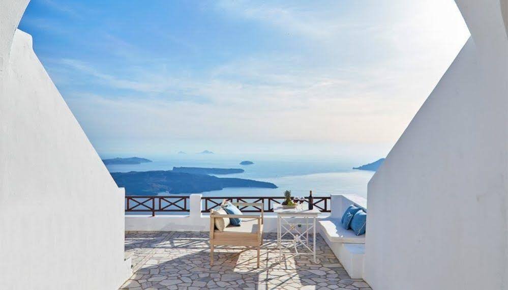 Фото La Maltese Buddha Beach Bar Santorin