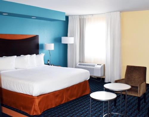 Фото Fairfield Inn & Suites by Marriott Albuquerque Airport