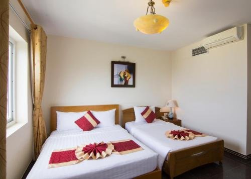 Фото Spring Hotel