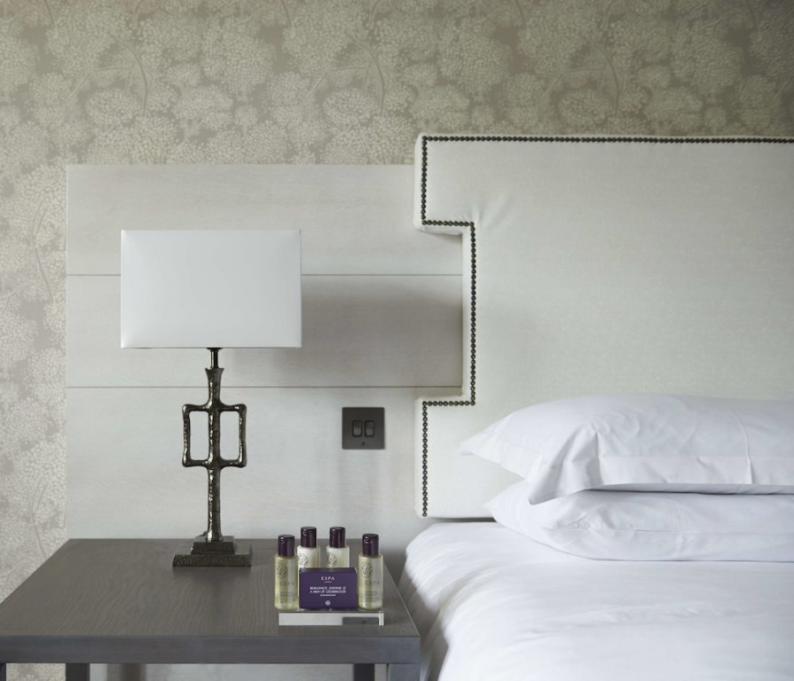 Фото Oulton Hall Hotel, SPA & Golf Resort