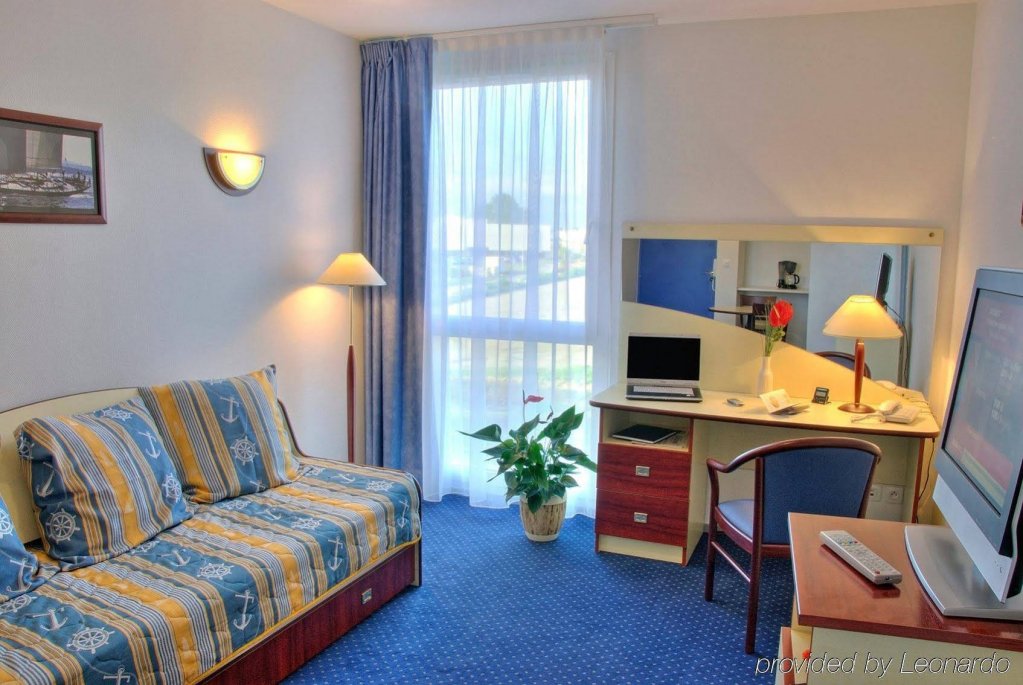 Фото Appart'City Clermont Ferrand Centre