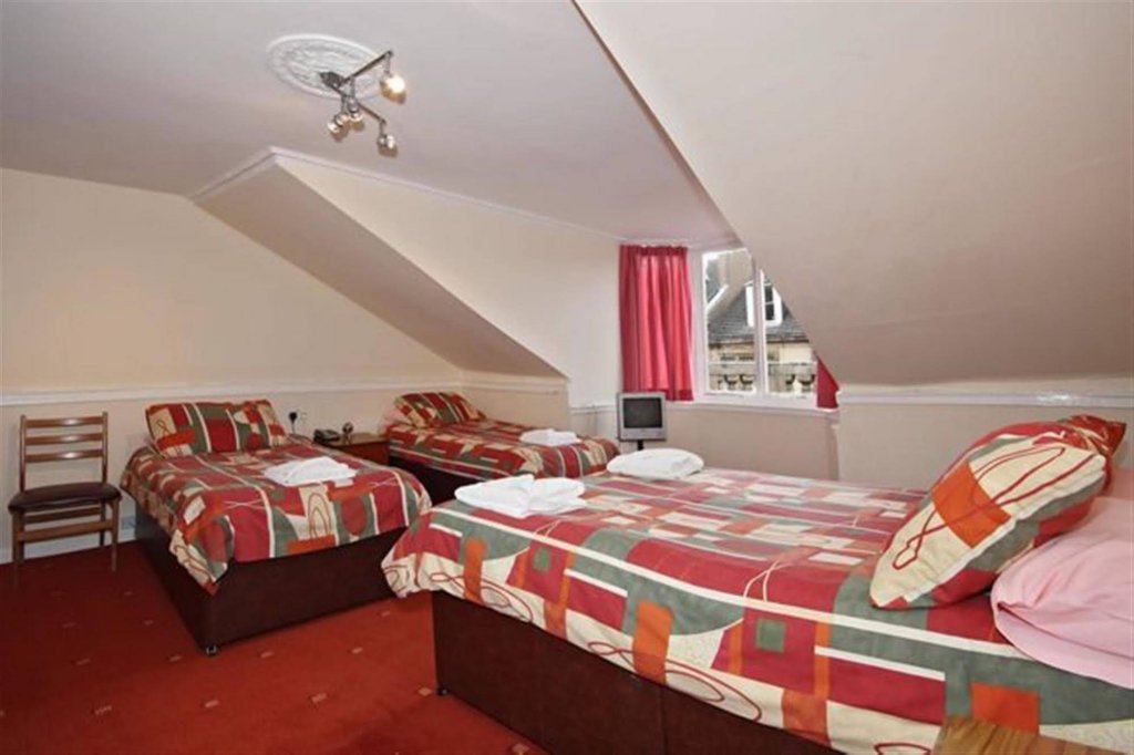 Фото McLays Guest House