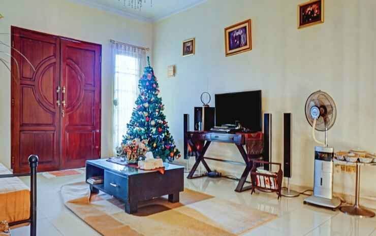 Hotel Spot On 90295 Simprug Residence, Jakarta, photo