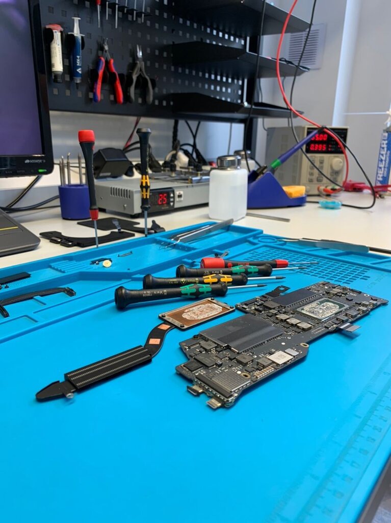 Больше не работает: IService, ремонт телефонов, Гомель, Привокзальная ...