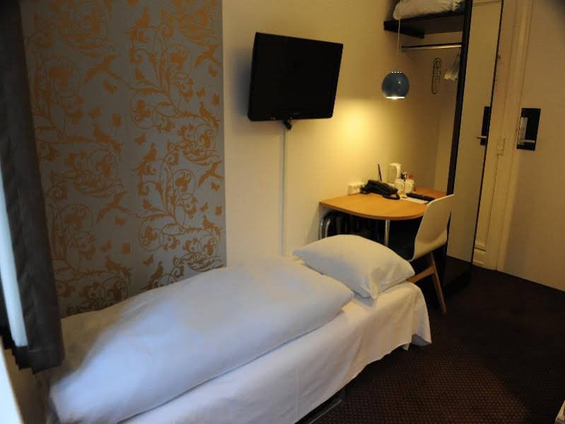 Фото Savoy Hotel