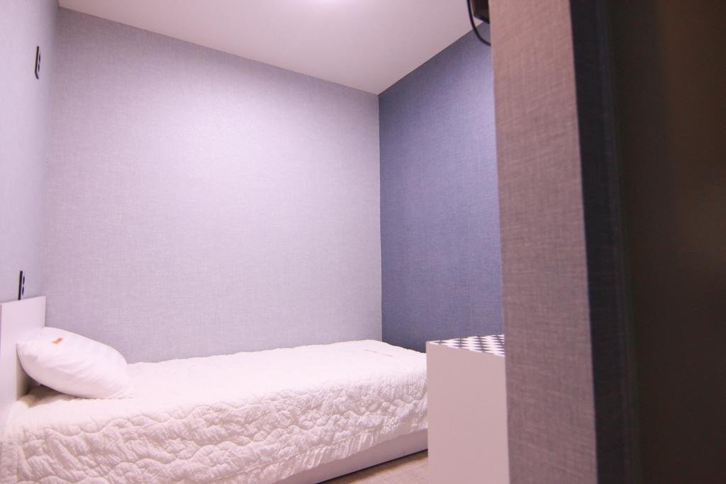 Фото The Road Hotel