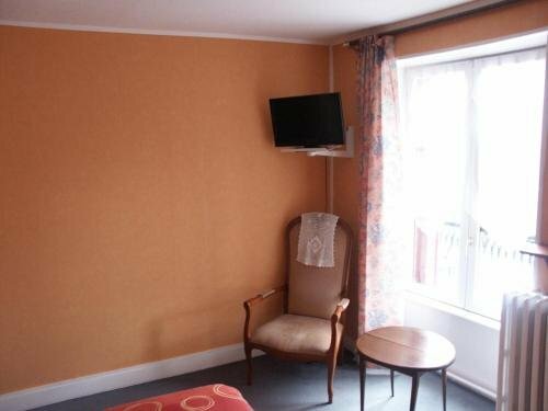 Хостел Hostellerie du Beffroy в Иссуаре