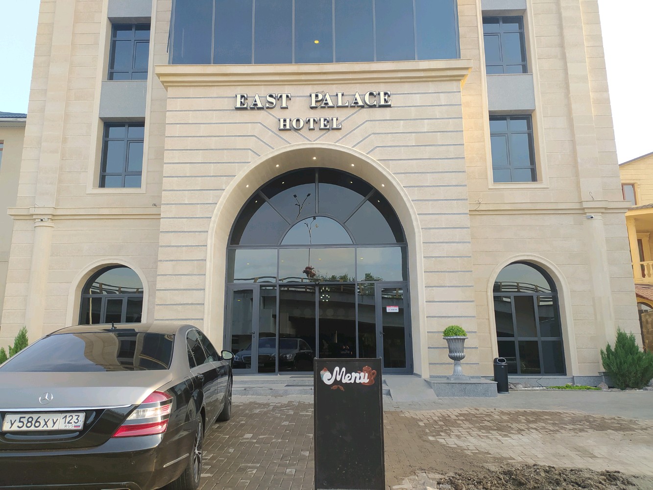 Фото East Palace Hotel