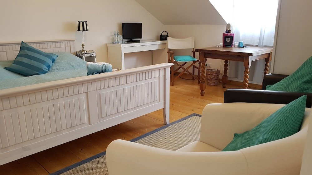 Фото Blues & Chutney Bonn Bed & Breakfast