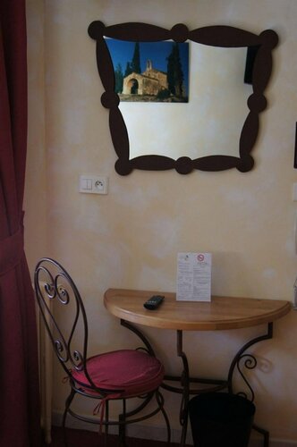 Внешний вид отеля Hôtel Régence в Арле, фото 5