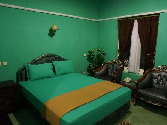 Фото Hotel Diana Jogja