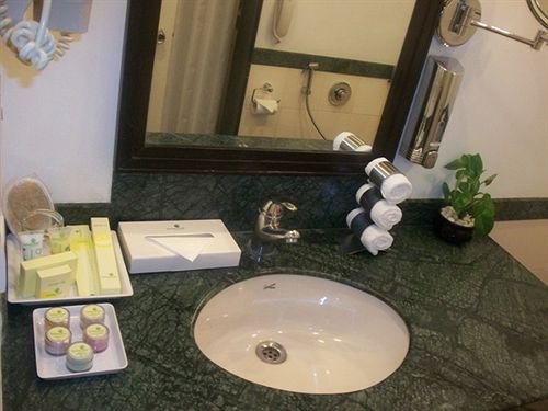 Фото Lemon Tree Hotel Chennai