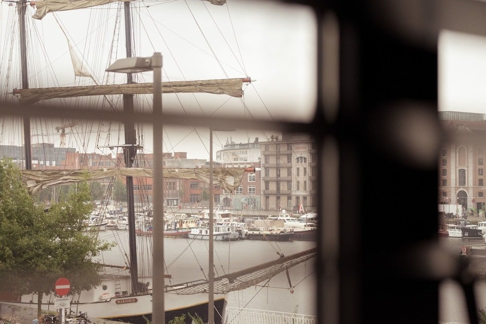 Фото U Eat & Sleep Antwerp