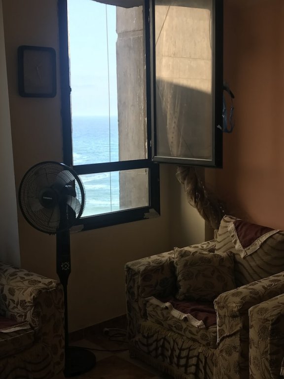 Фото Amazing Apartment Beach View Next Hilton