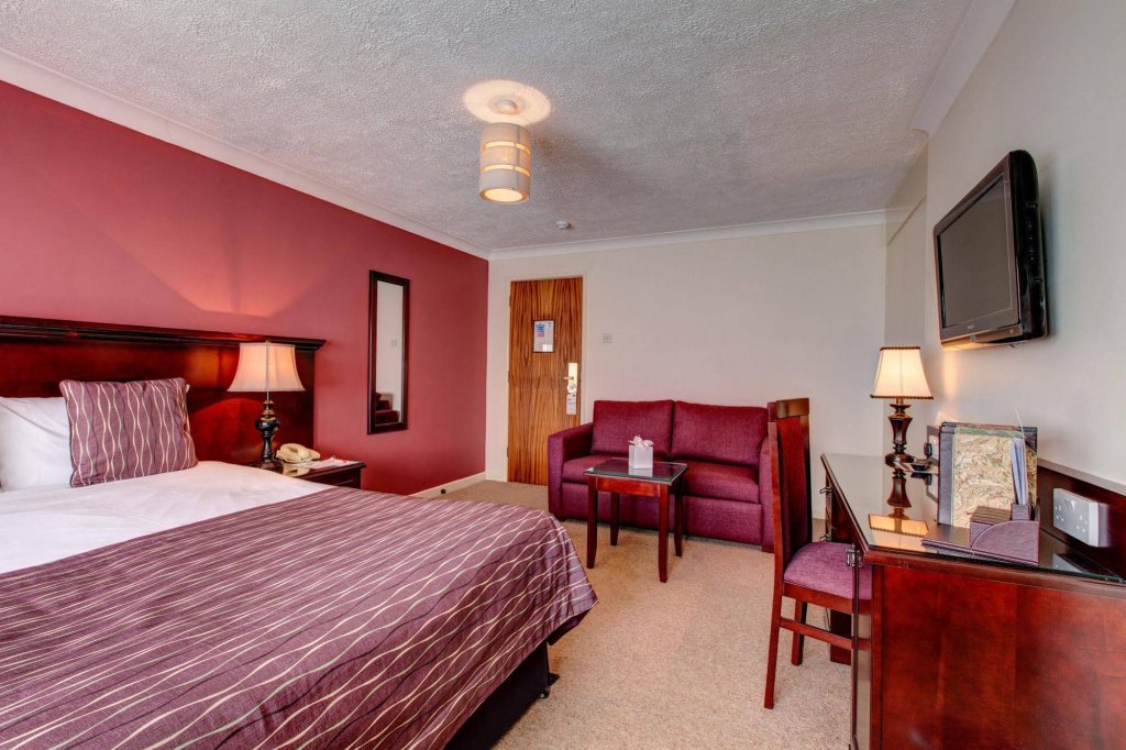 Фото Best Western Plus The Connaught Hotel & SPA