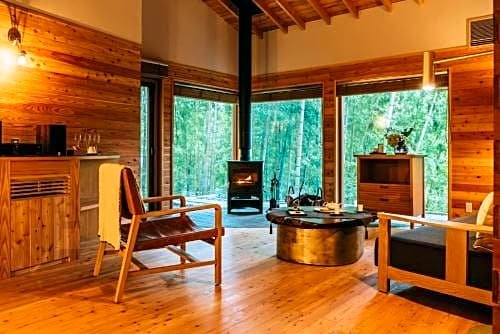 Фото Hakone Retreat Villa by Onko Chishin