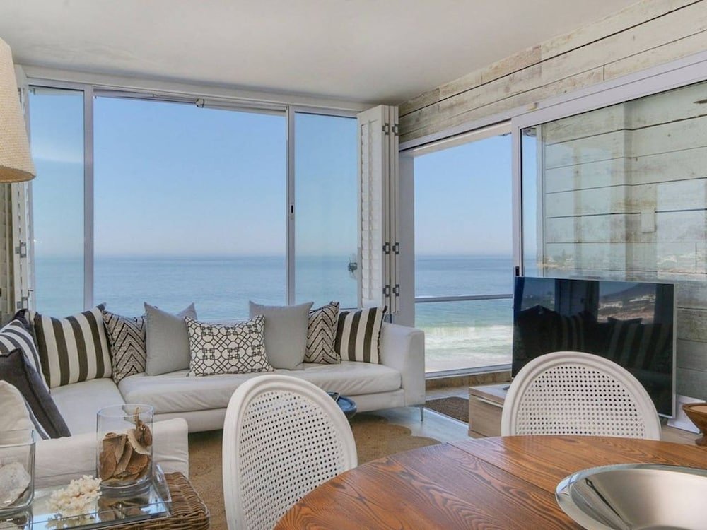 Фото Clifton Attina