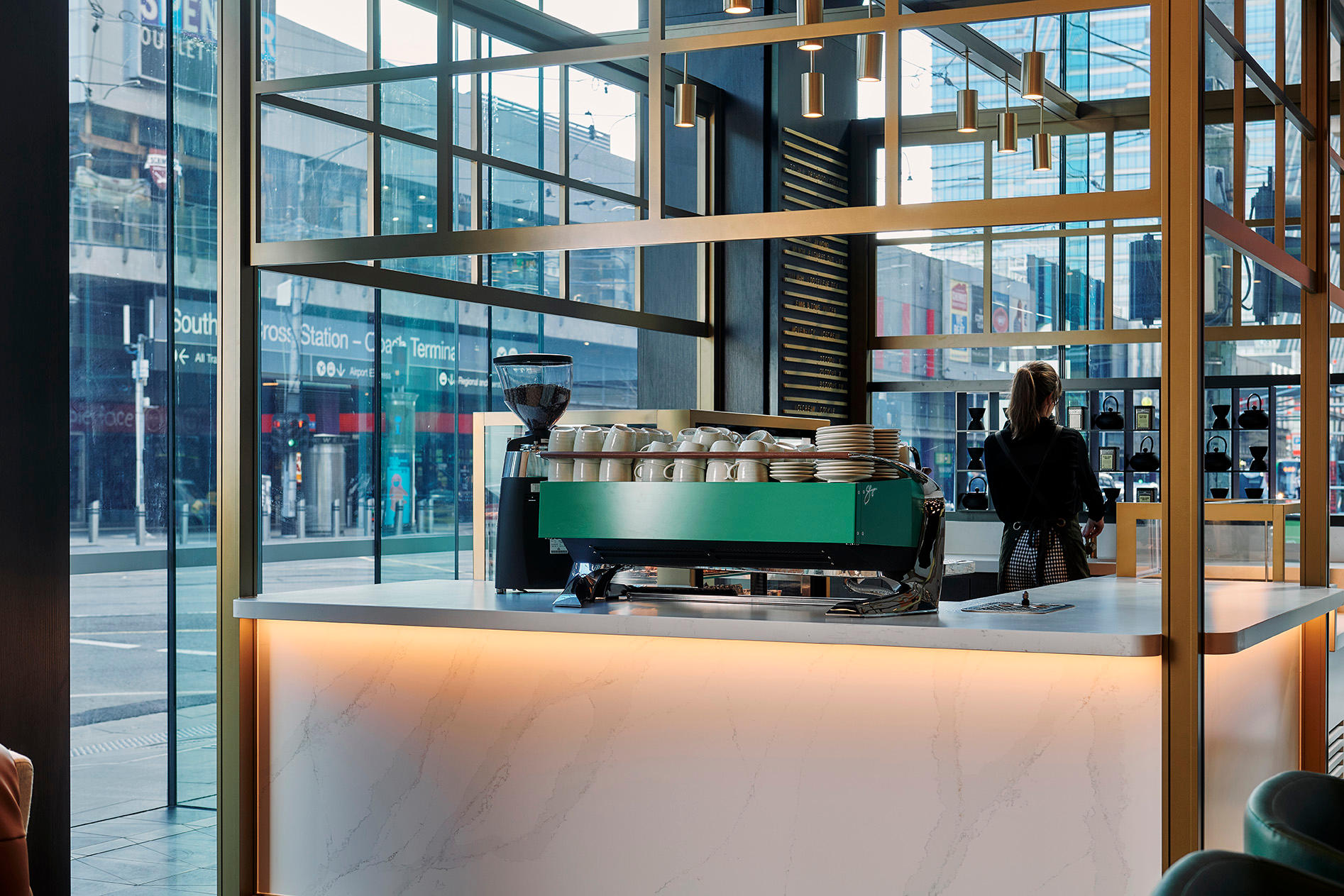 Фото Movenpick Hotel Melbourne on Spencer