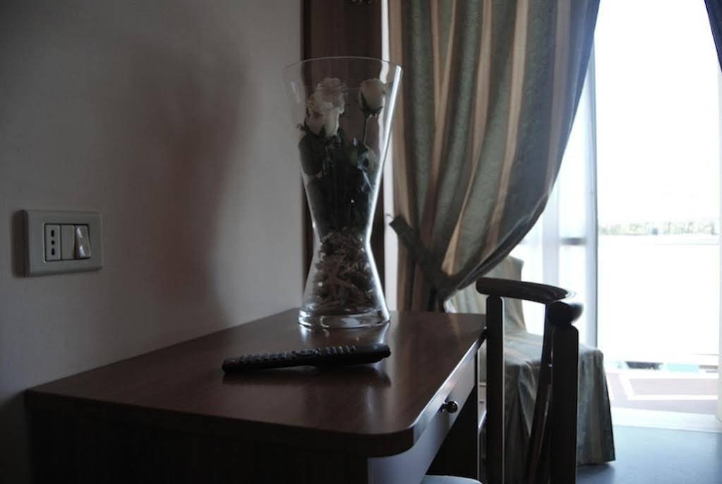 Фото Hotel Acerboli