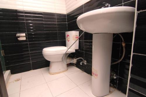 Фото Belvoir Hotel