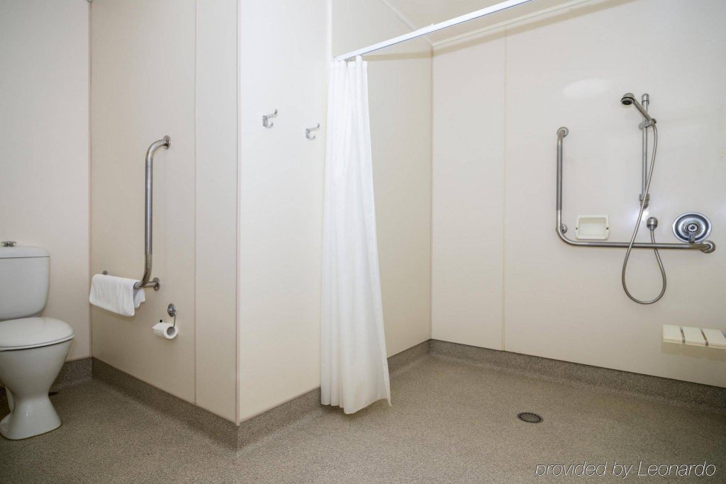 Фото Atura Wellington