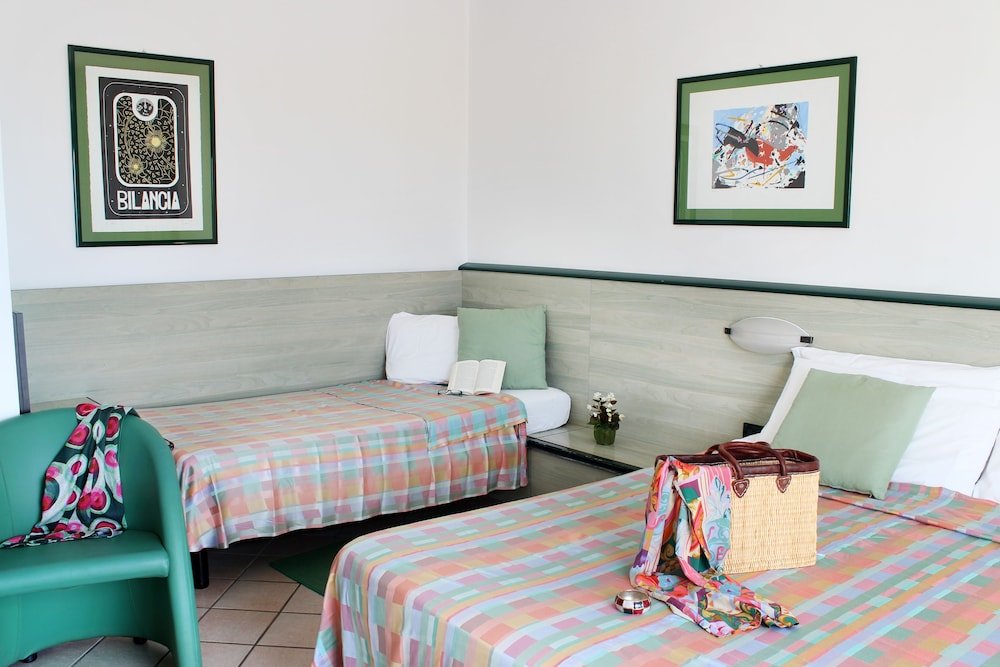 Фото Hotel Garden