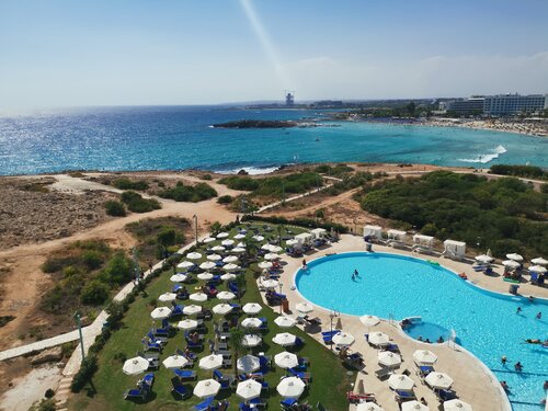 Внешний вид отеля Отель Nissi Beach Resort в Айя-Напе (город), фото 1