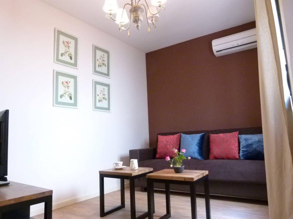 Фото Apartamentos Hospederia de los Reyes