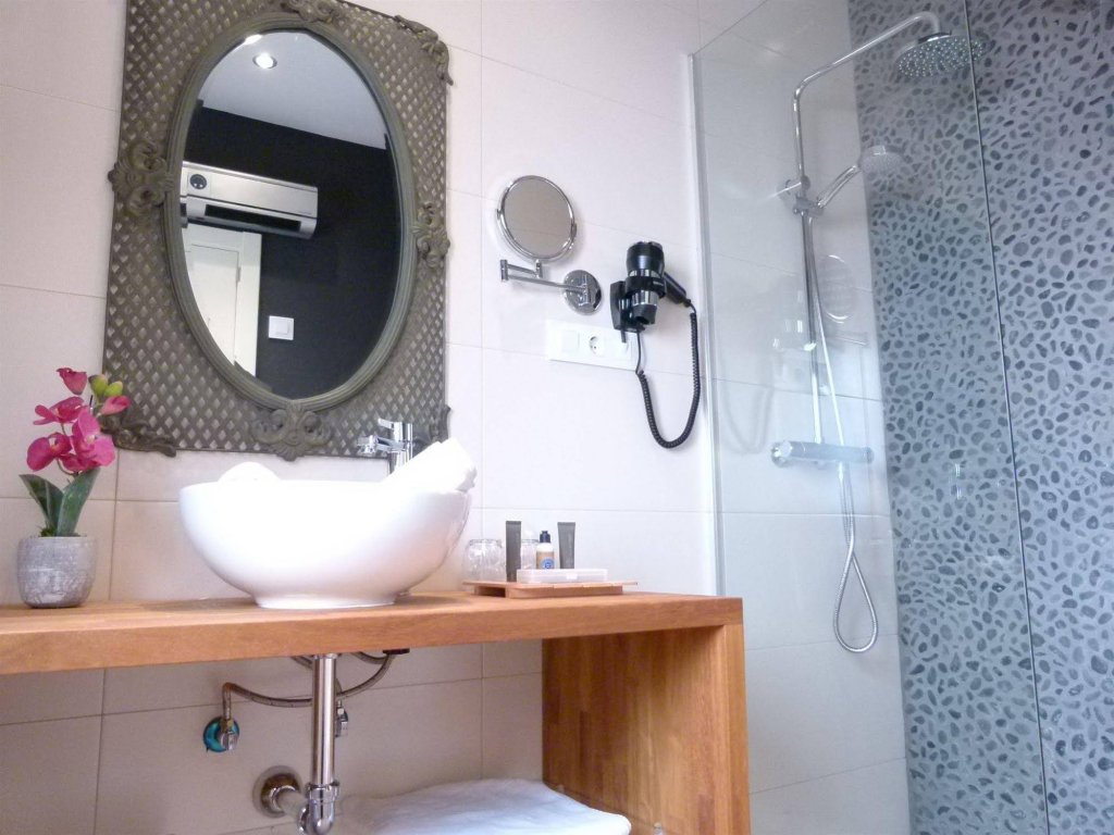 Фото Apartamentos Hospederia de los Reyes