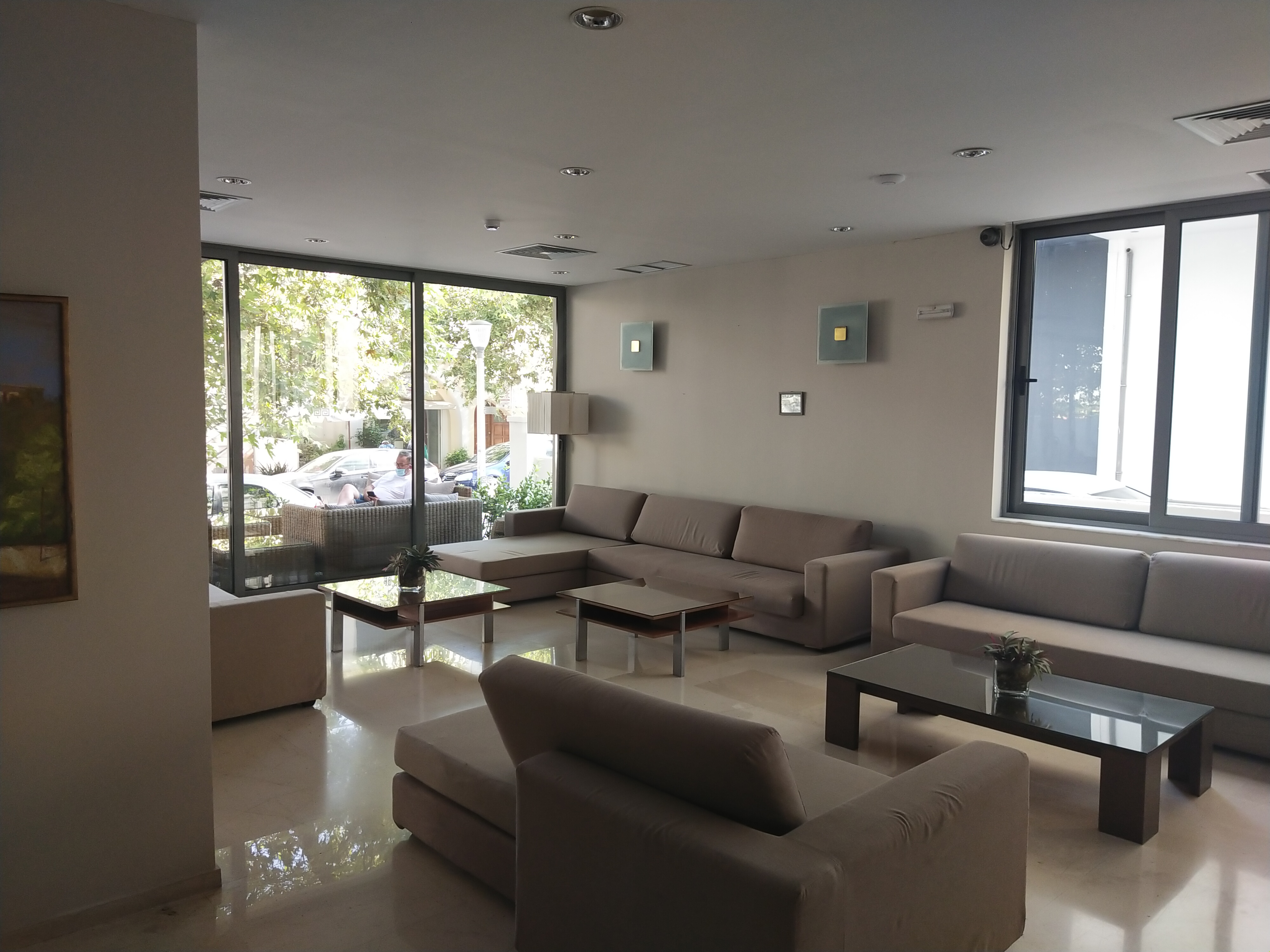 Фото Angela Downtown Hotel