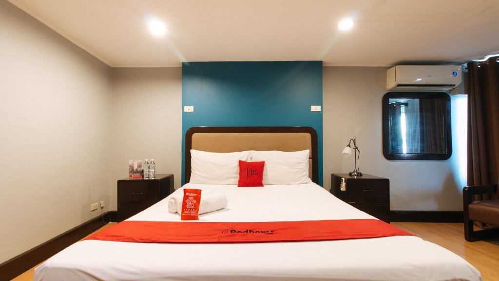 Фото Arzo Hotel Manila