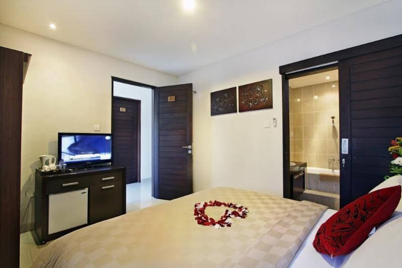 Фото Oyo 482 Anika Guest House