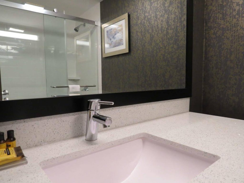 Фото Best Western Plus Landmark Inn