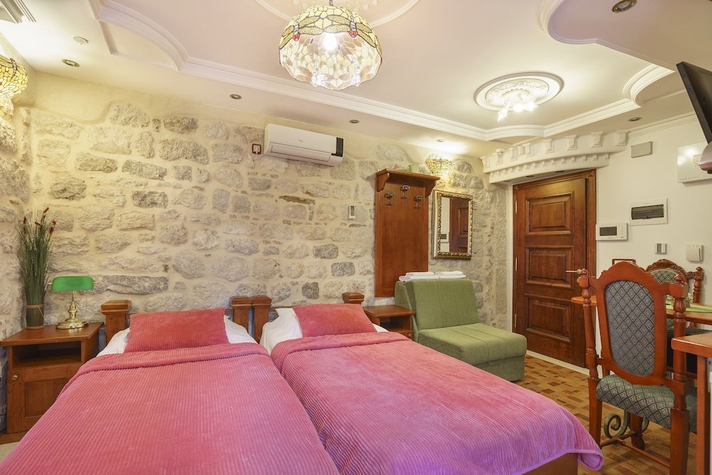 Фото Apartments Wine House Old Town